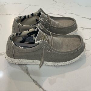 Hey Dude Wally Stretch Mens Size 8 Shoes Beige Moc Toe Casual Comfort Slip Ons